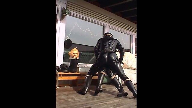 Roxina Rubber Biker Sex X